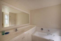 Img000012_22