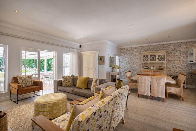 PRETORIUS 4185 RIVER CLUB