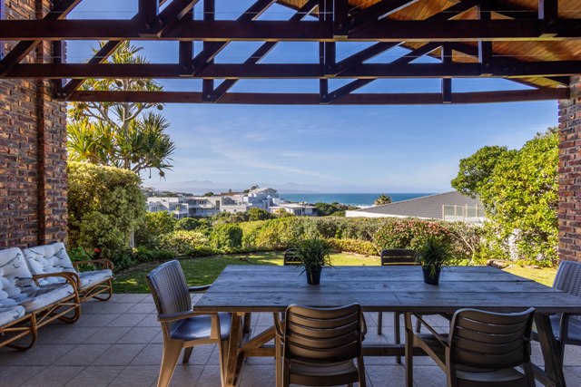 HOOGLAND 8 TARBETNESS